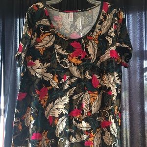 LuLaRoe Classic Tee
